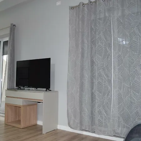 Studio 3 * Năvodari