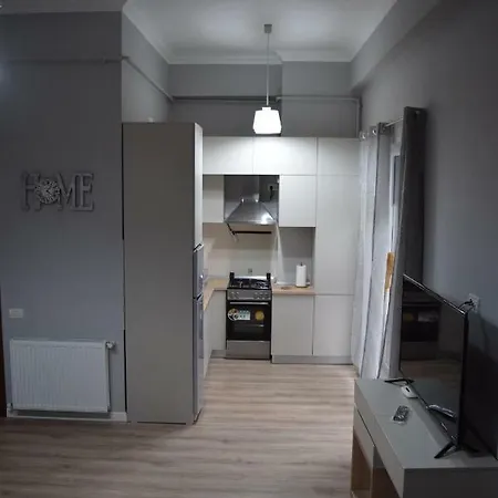 Studio 3 * Năvodari